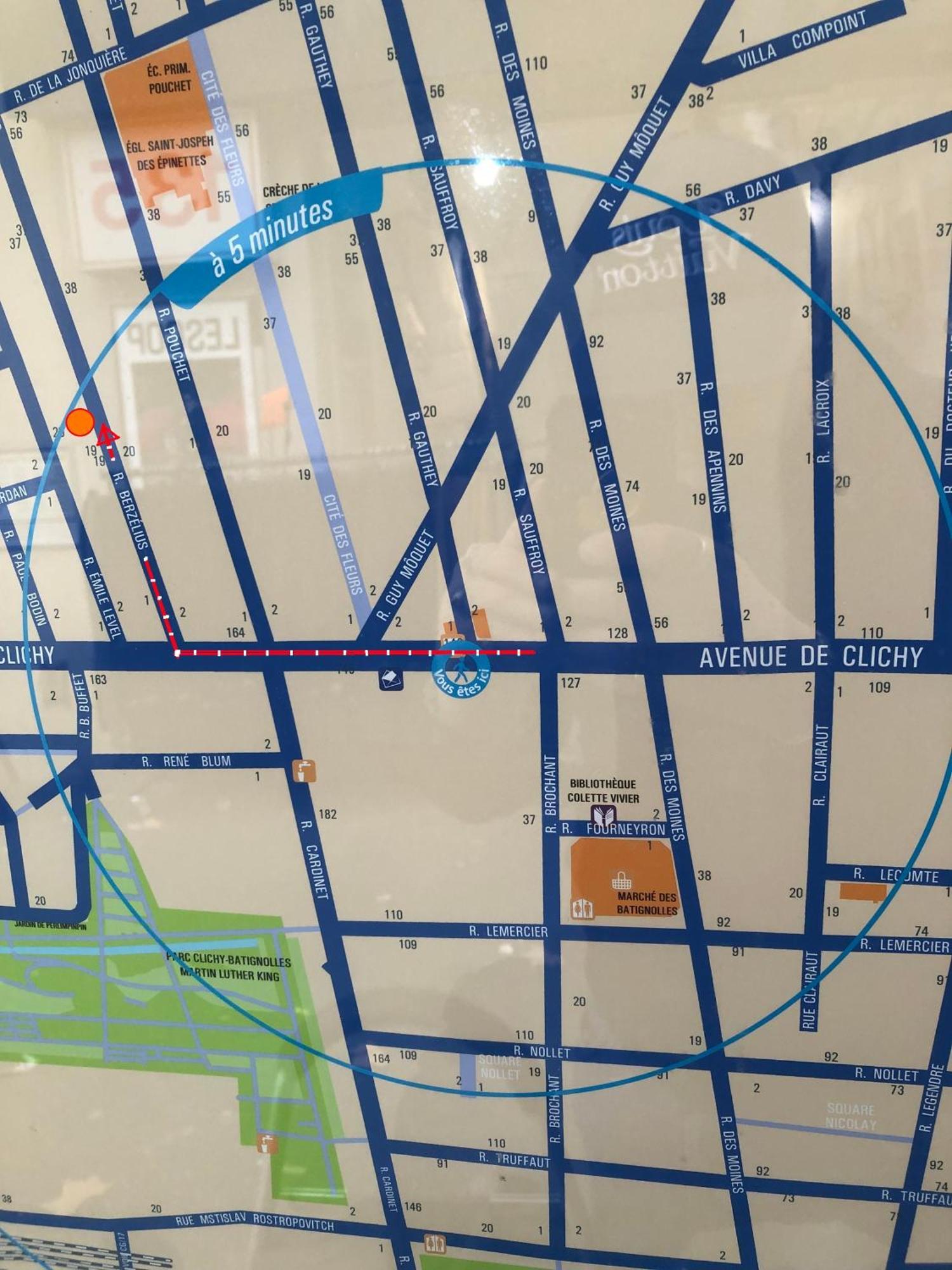 Studio "Maryline" Sejours Parisiens Abordables - Rez De Chaussee Sur Beau Patio Ombrage- Accessible Handcaps - Grand Canape-Lit Clic Clac 2 Places - Cuisine Equipee - Salle De Bains - 5 Minutes Du Metro Brochant Ligne 13,Bus 74 Et 31 Exteriör bild